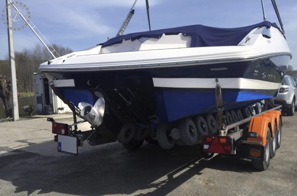 Regal 2250 Cuddy (Verkocht) - Afbeelding 17