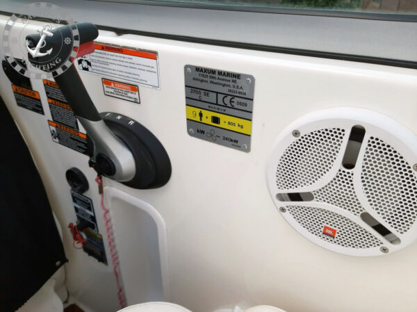 Maxum 2700 SE 250pk Diesel met trailer (Verkocht) - Afbeelding 22