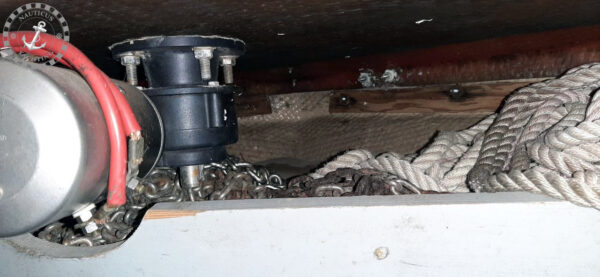 Trojan Yacht 25 Express - Afbeelding 50