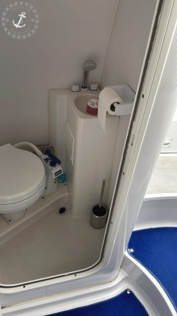 Chris Craft Crowne 25 refit (Verkocht) - Afbeelding 29