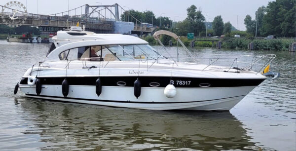 Bavaria 37 Hard Top - Afbeelding 2